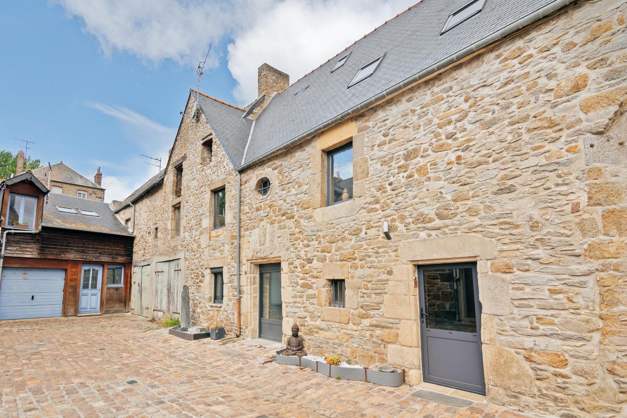 Manor Of Pont Gris Saint-Malo Villa Buitenkant foto